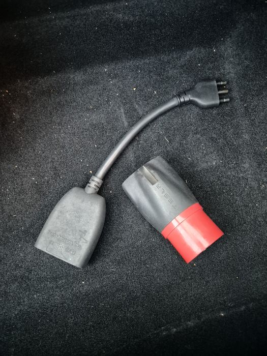 Tesla Mobile Connector 5м. 3.7KW