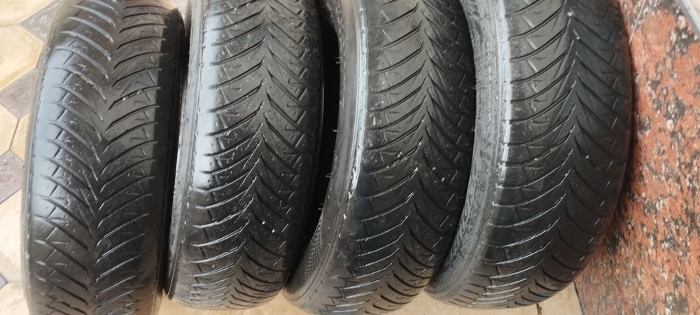 Шины 165/70 R13 б/у на Матиз.