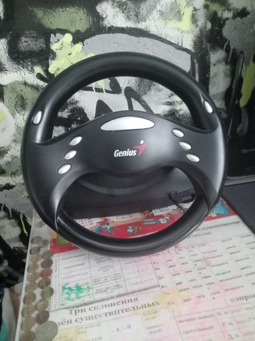 Продам руль с педалями