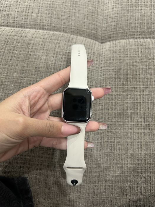 Смарт часовник apple watch 40mm