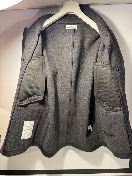 Palton Stone Island XL, stare impecabila