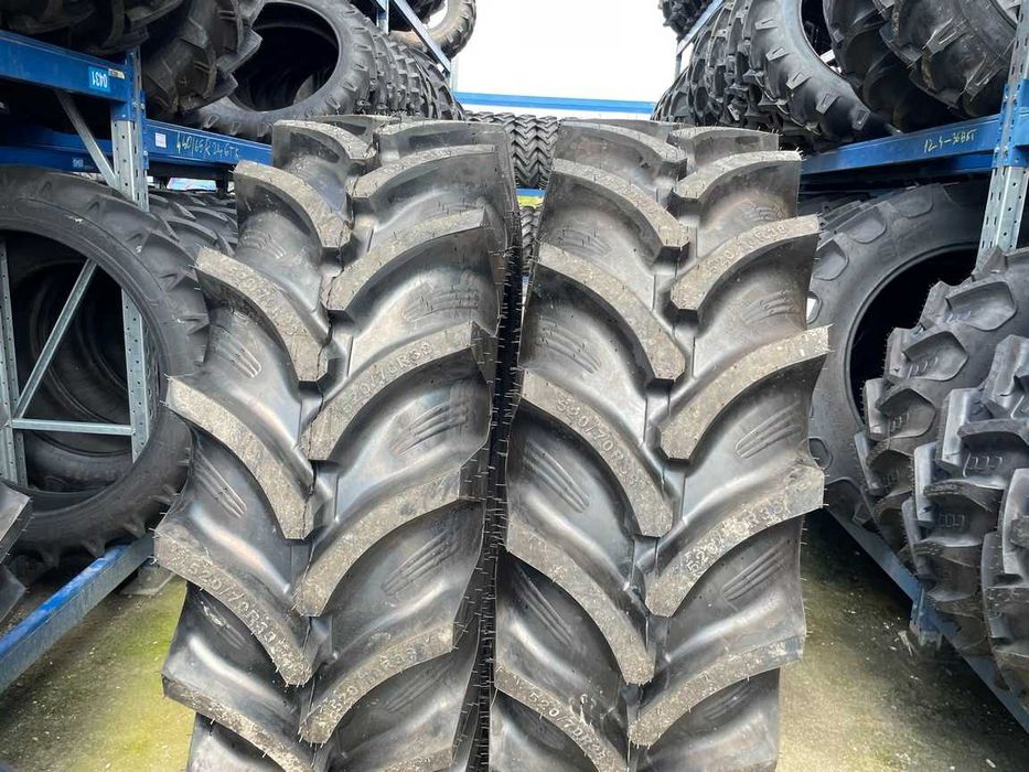 Cauciucuri radiale 520/70R38 noi pentru tractor spate