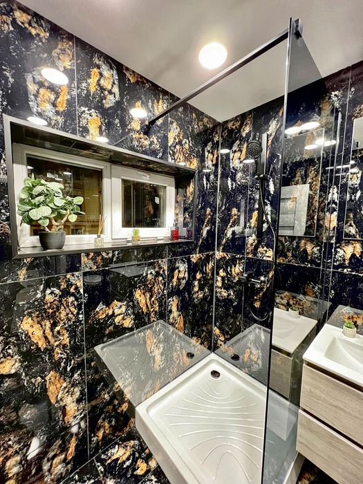 Cazare Apartamente 2 Camere de Lux si Jacuzzi Central Regim Hotelier