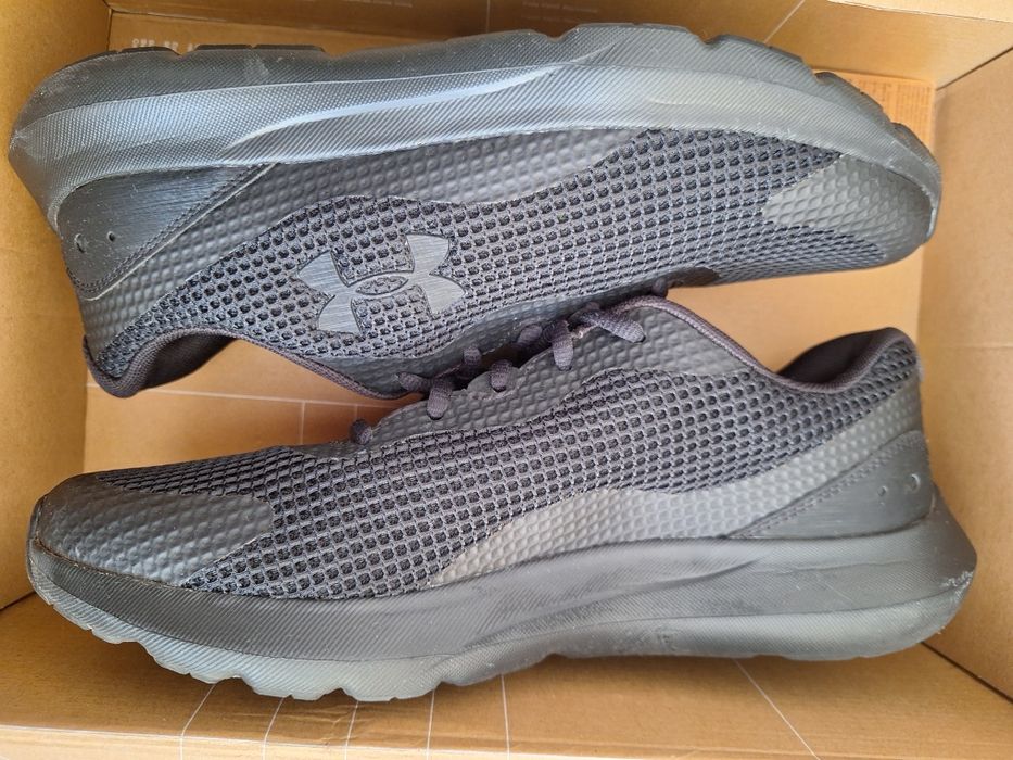 Under Armour Маратонки размер 44,5