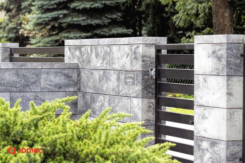 Gard prefabricate din Bolțari beton texturat Roma Horizon culoare ONYX