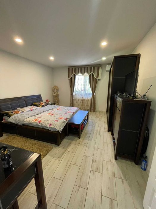 Poienarii Burchii vila spatioasa direct proprietar 7 dormitoare