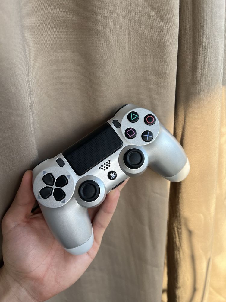 Controller PS4 V2 Silver