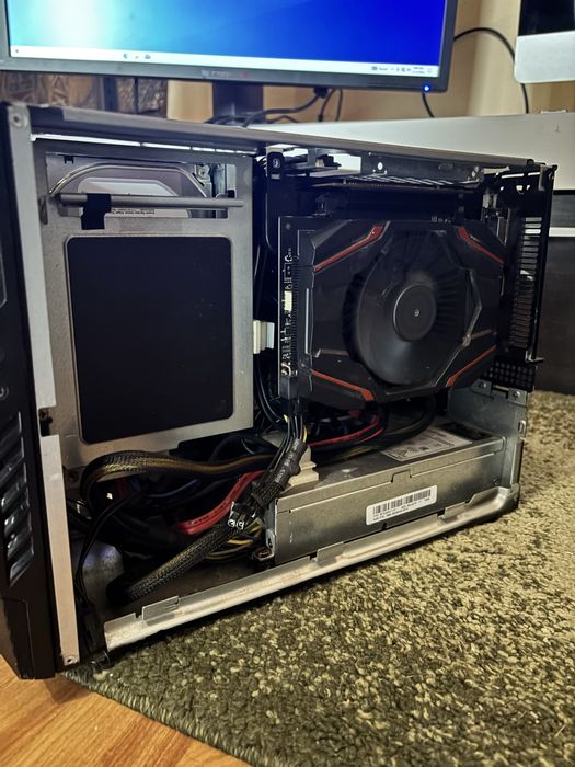 Calculator/PC gaming• i5-7h gen• GTX 1060