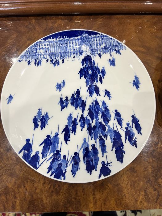 Тарелки редкие  красивые