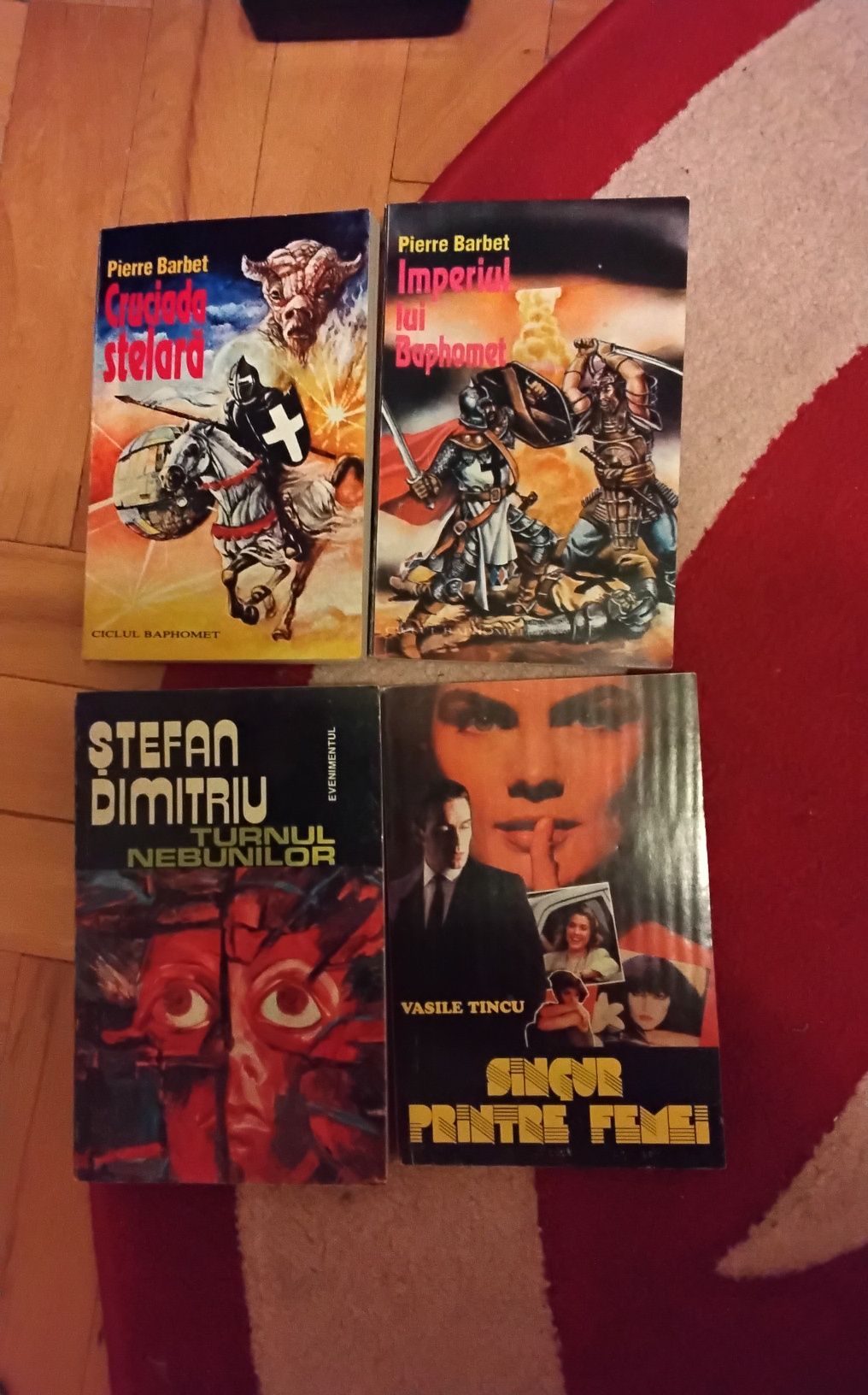 30 cărți diverse (dragoste, polițiste)