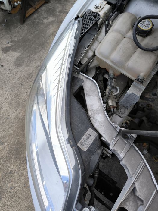 Фарове за Ford Focus MK3