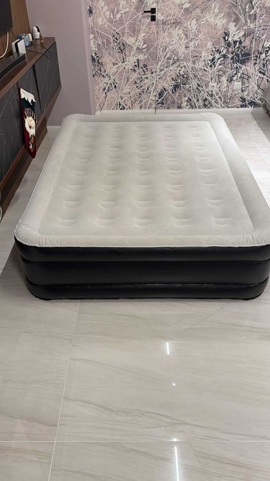 Saltea gonflabila pentru 2 lerodne