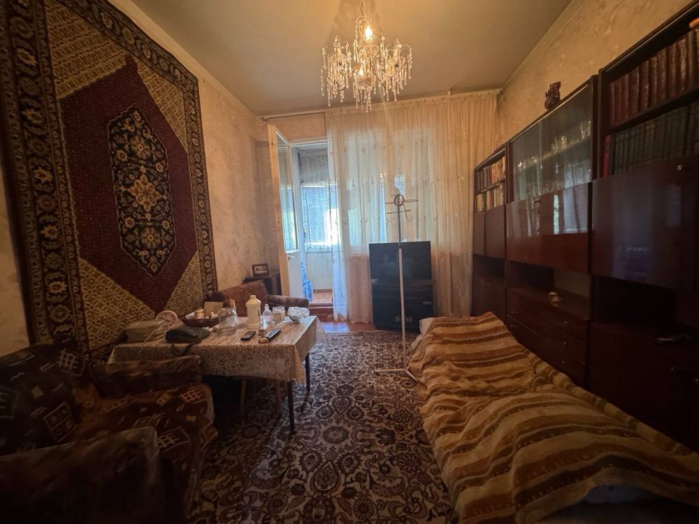 Продается 2 х ком кирпич сампи лицей селхоз U