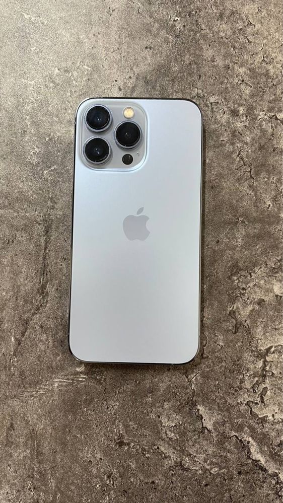 Iphone 13 pro ideal