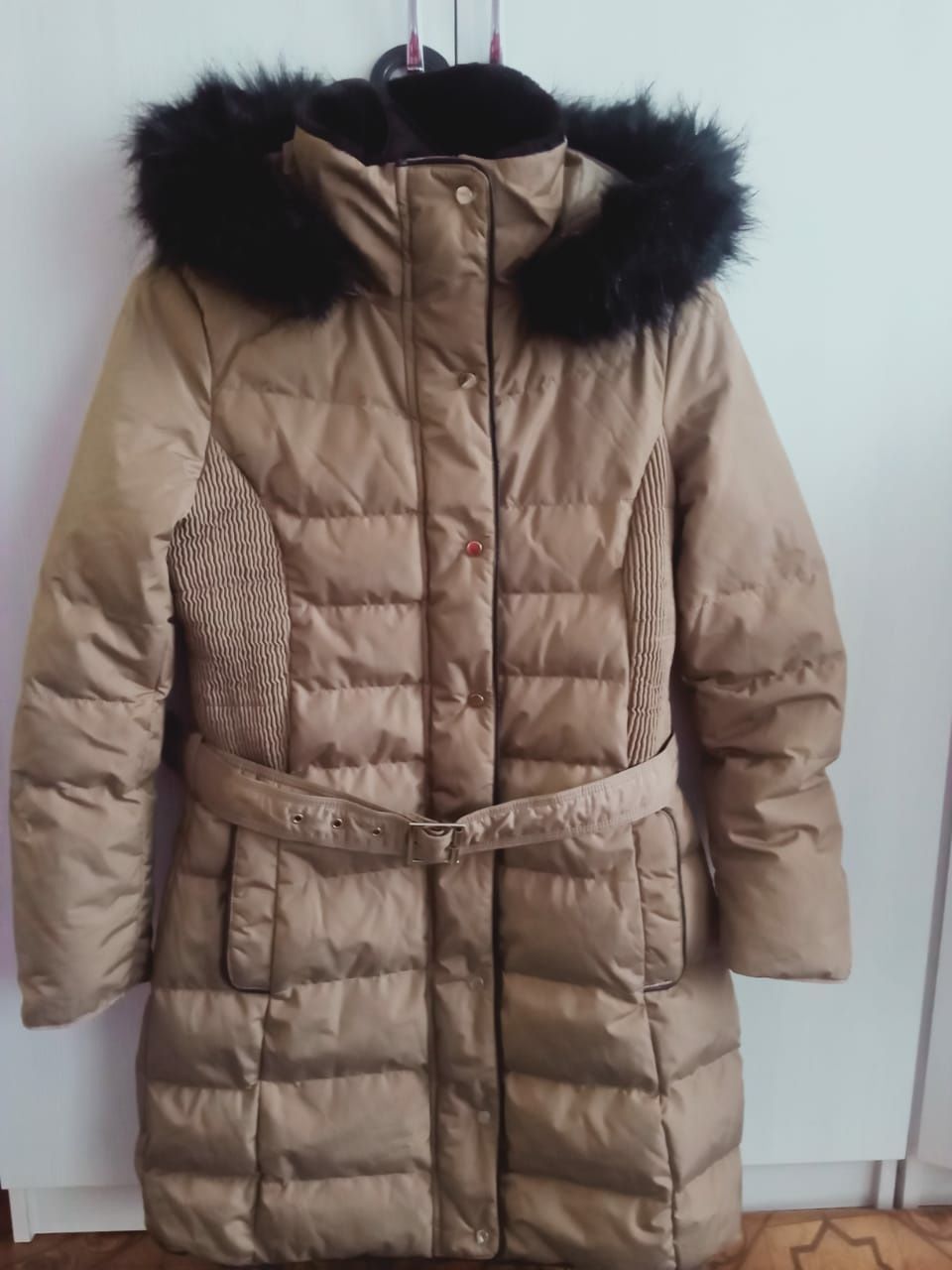 Новая зимняя куртка от Вайкики для девочки