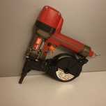 Max HN 25C Pistol pneumatic de puscat cuie în beton Made in Japan