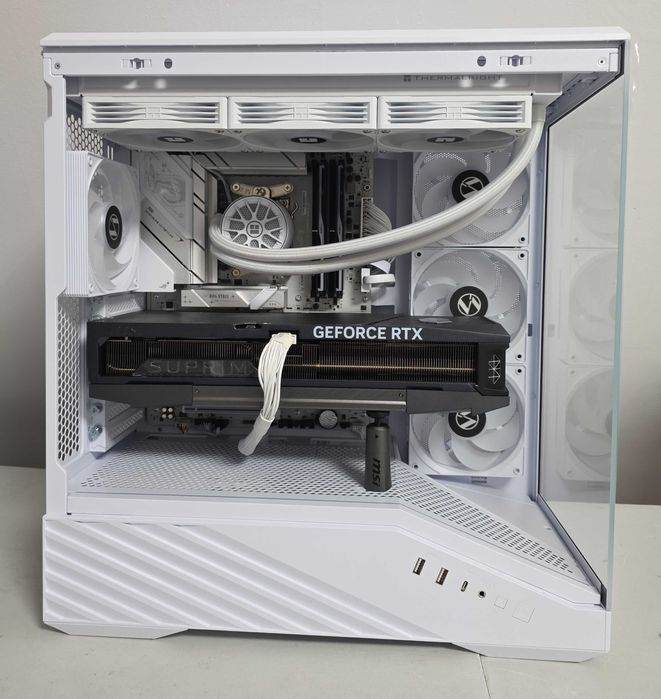 PC Gaming Ryzen 7 9800X3D RTX 5080 64GB RAM