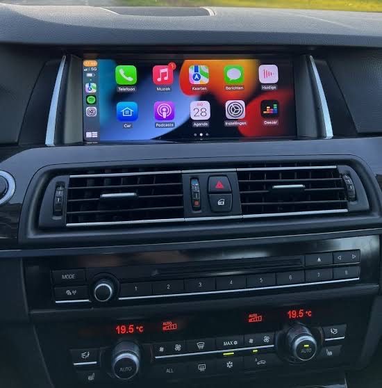 OEM LOOK Wireless CarPlay/Android auto Audi, Mercedes, BMW, etc.