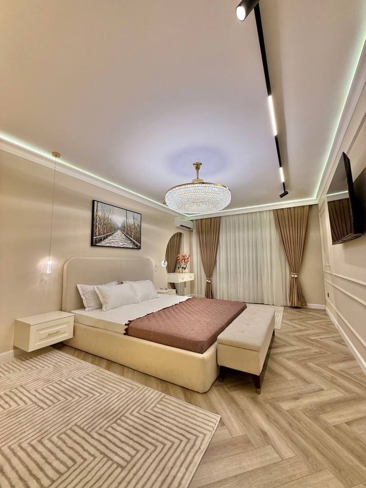 Продаётся 5 ком квартира ЖК «Соларис», 142+10 м2. Яккасарайский район.