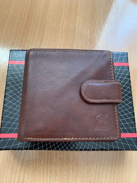 Vând portofel din piele