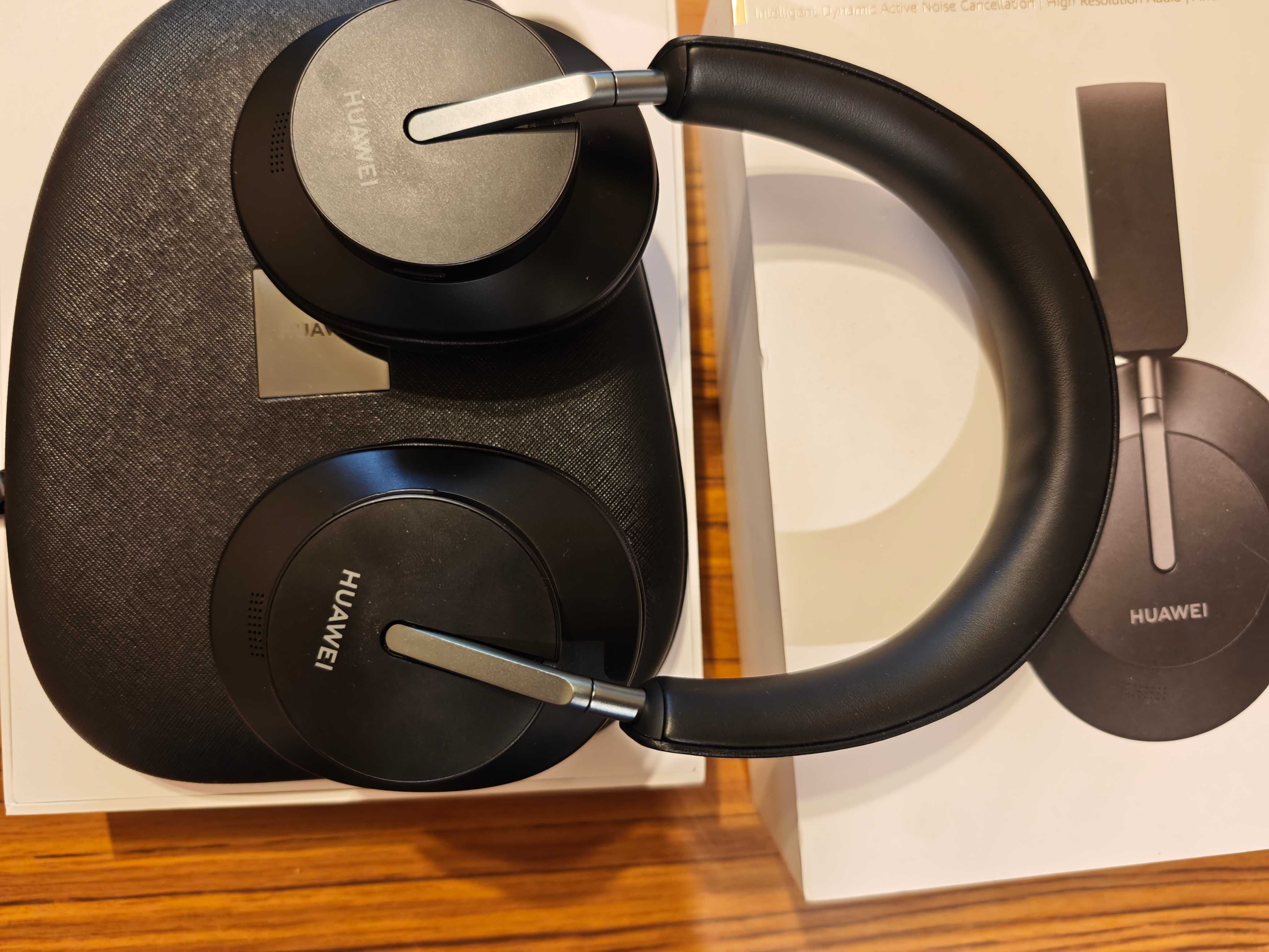 Huawei FreeBuds Studio over-ear слушалки