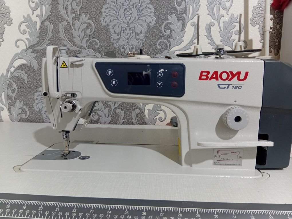 Продаётся швейная машинка "Baoyu" [новый] GT-180-1