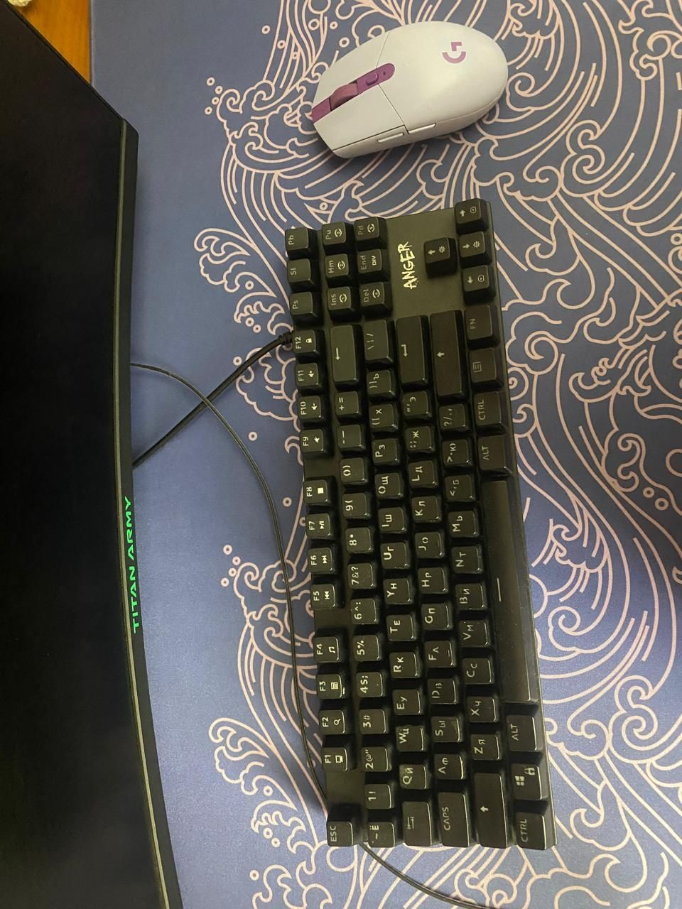 Продаю игровой монитор