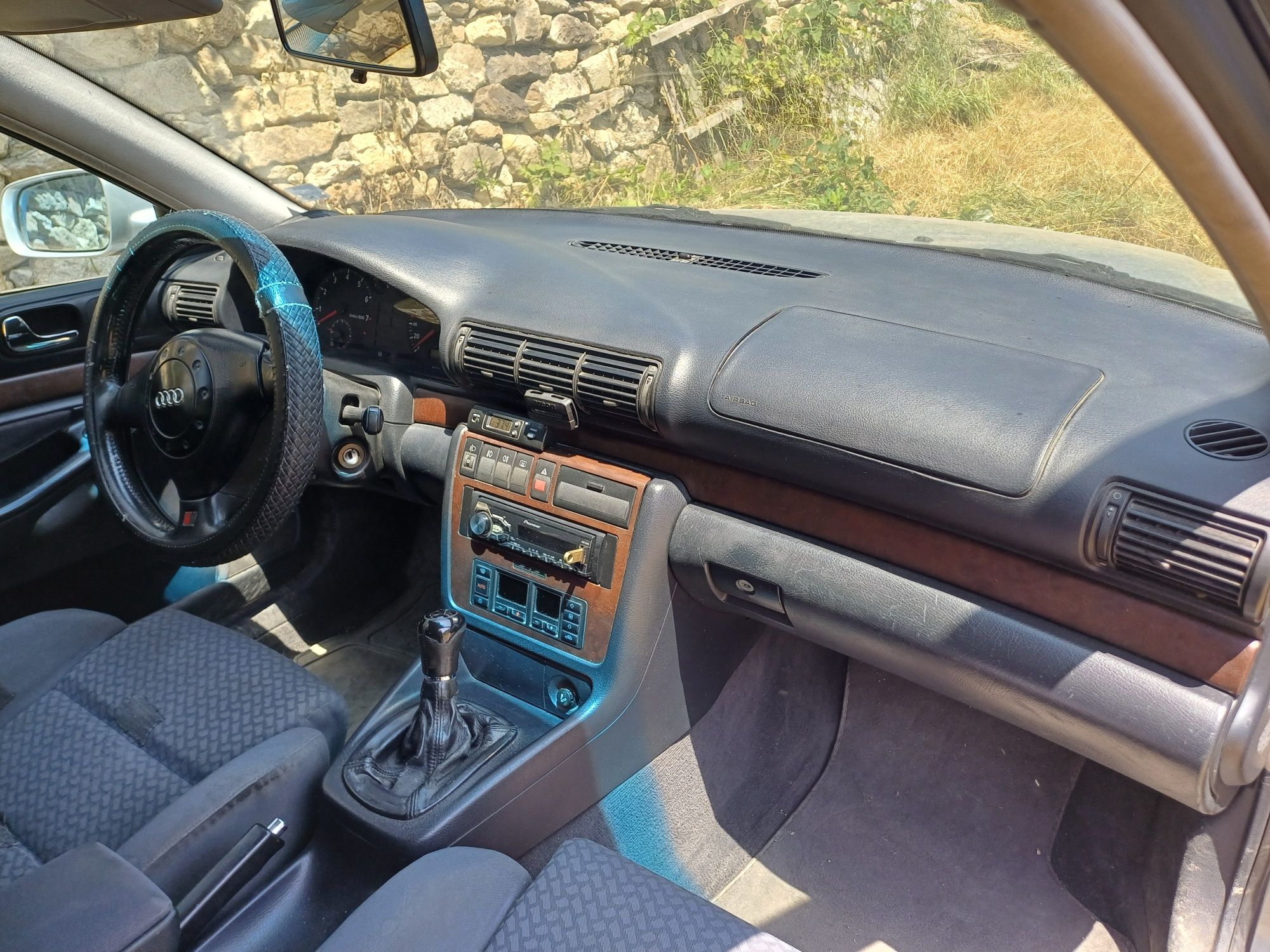 Продавам Ауди А4 В5 Авант 1,8 бензин 125 кс 1996 г. ЗА ЧАСТИ