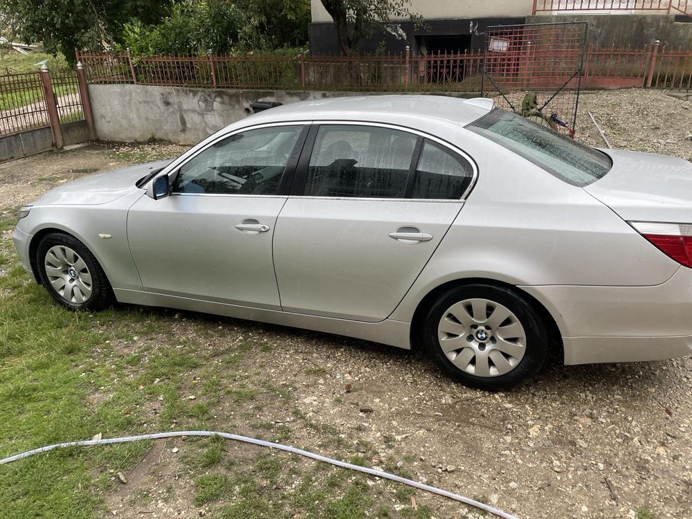 BMW 520i E60, 2.2 benzina