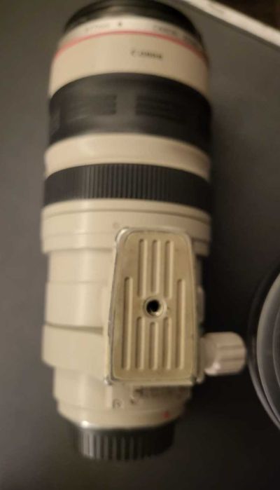 Obiectiv Canon EF 100-400mm serie L,  f/4.5-5.6L IS USM