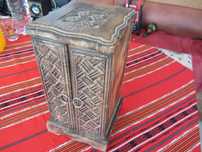 Caseta bijuterii lemn sculptat nuc masiv unicat frumoasa dulapior