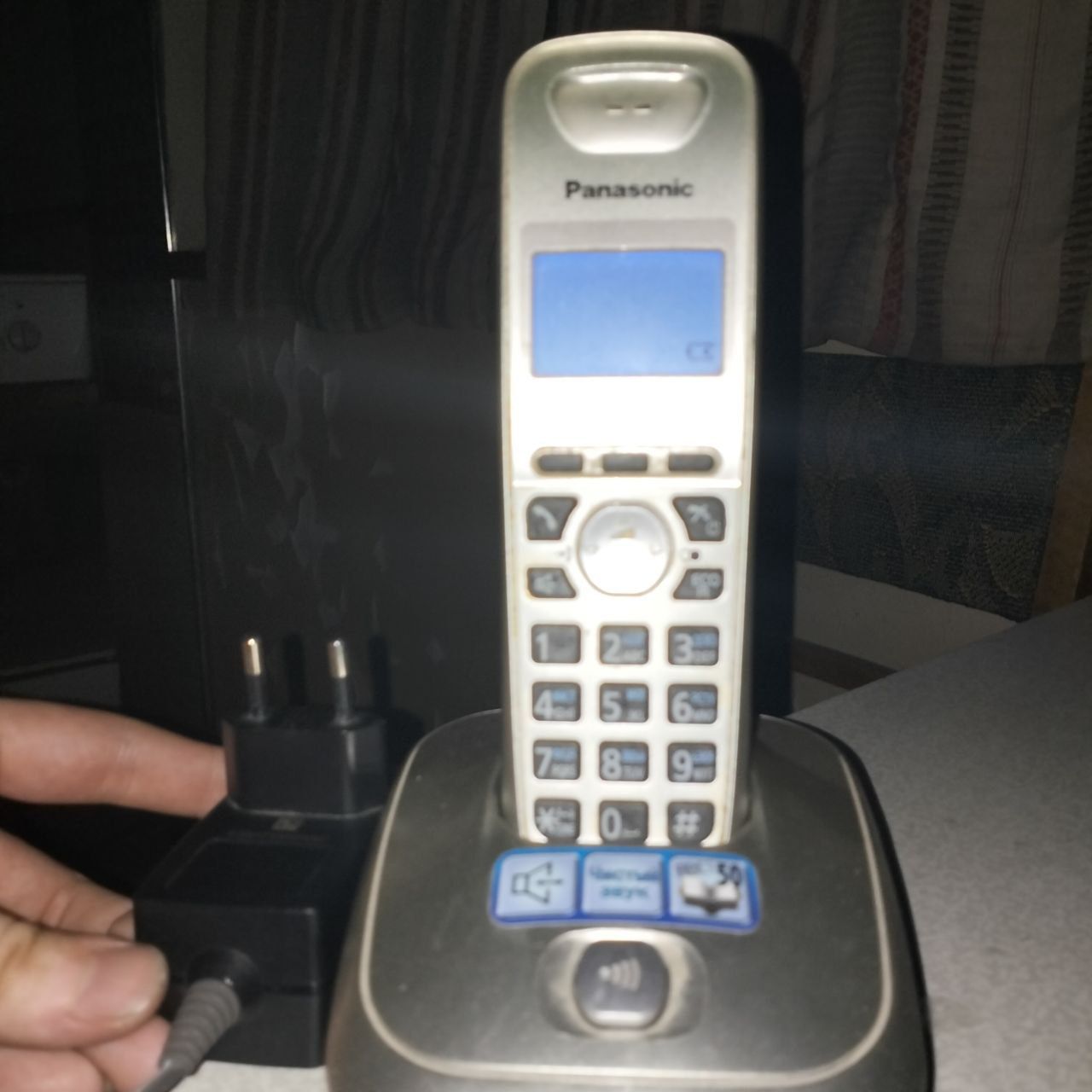 Продаю радиотелефон panasonic,