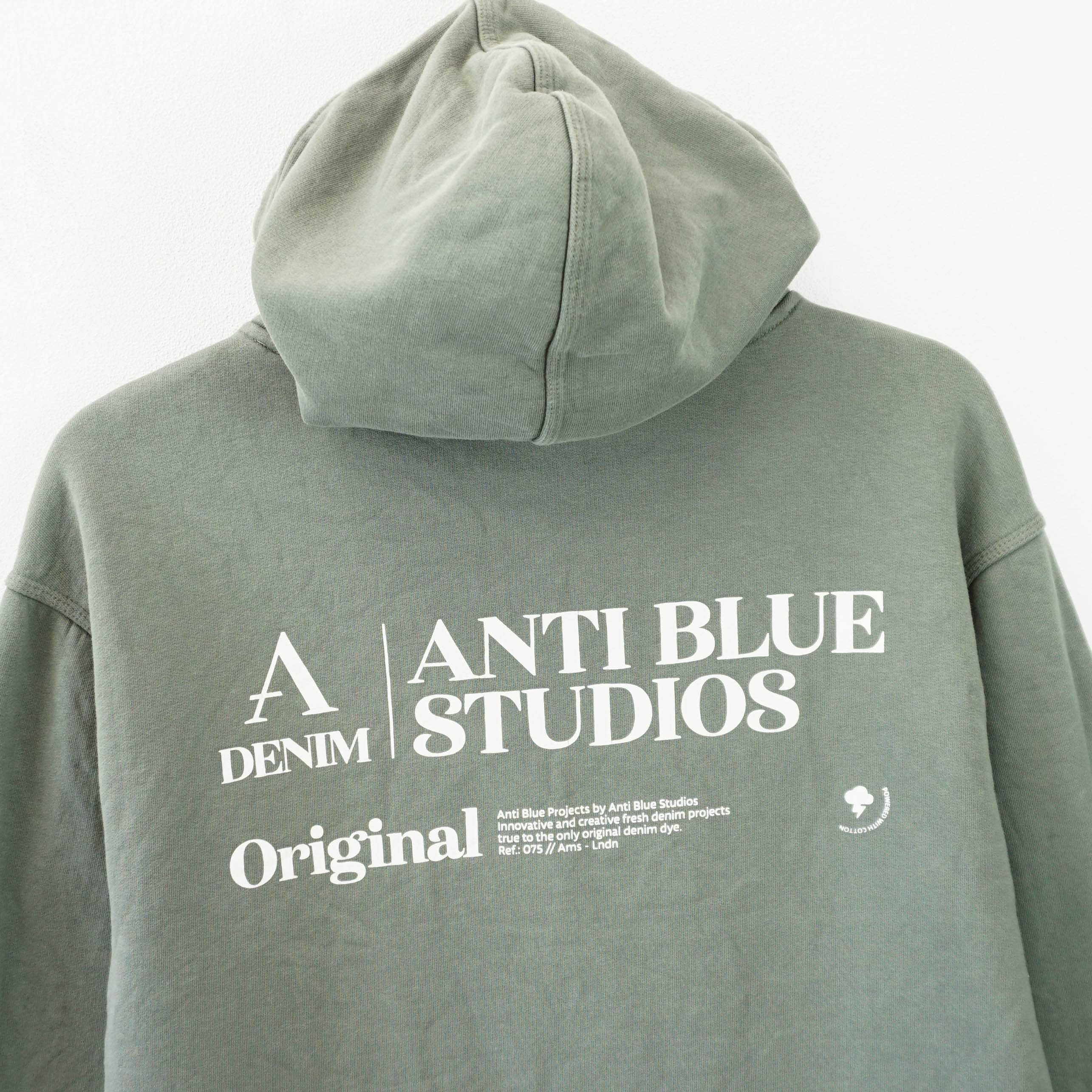 ANTI BLUE оригинален мъжки суичър - М