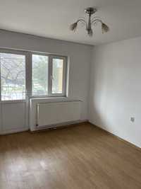 Vand apartament renovat