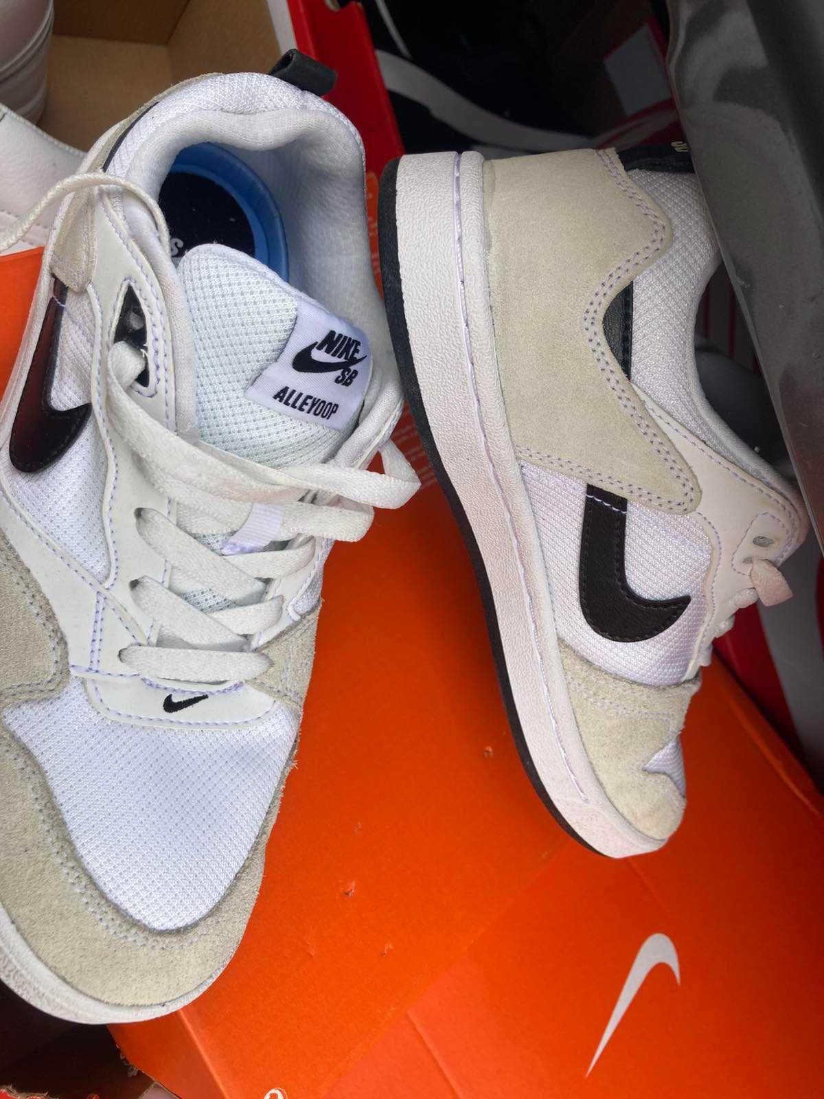 Nike skechers 38 alleyoop