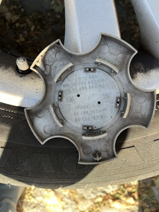 Джанти с гуми 16ки GM Opel 6Jx16 ET 49 - Astra / Zafira