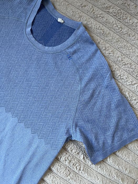 Lululemon тениска за тренировка