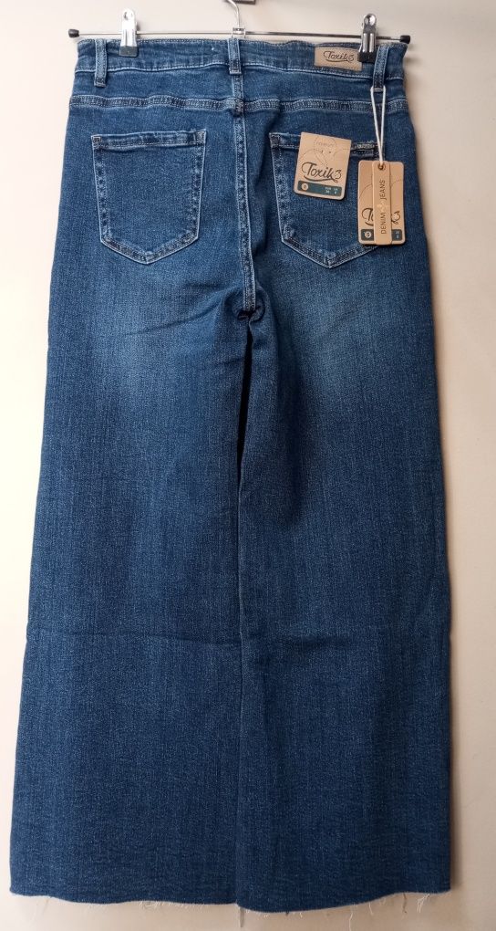 Дамски дънки. 36,38,40,42. Wide leg.