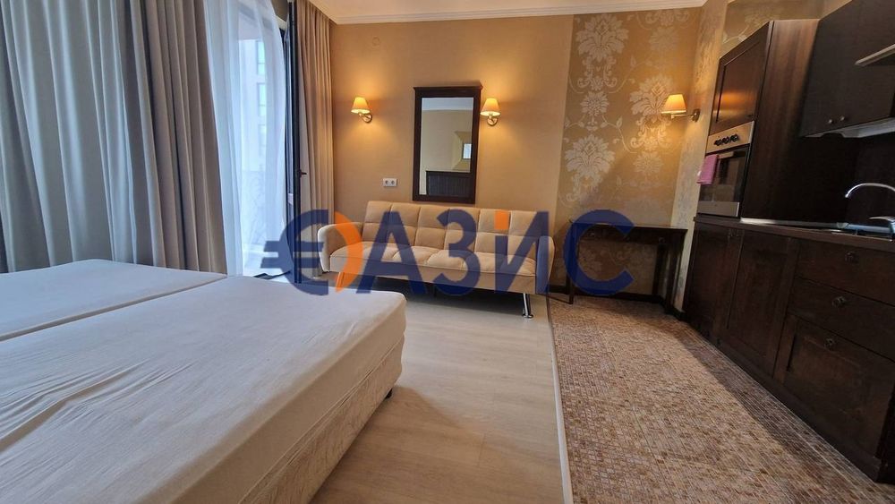 Студио в "Барсело Роял Бийч", Слънчев бряг, България, 48 кв., цена 74