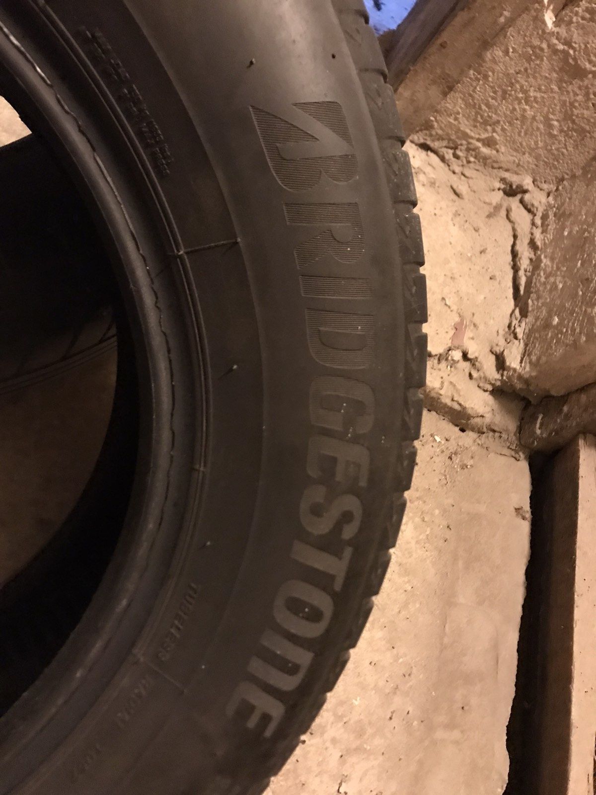 215/65/16  летни гуми Bridgestone T005