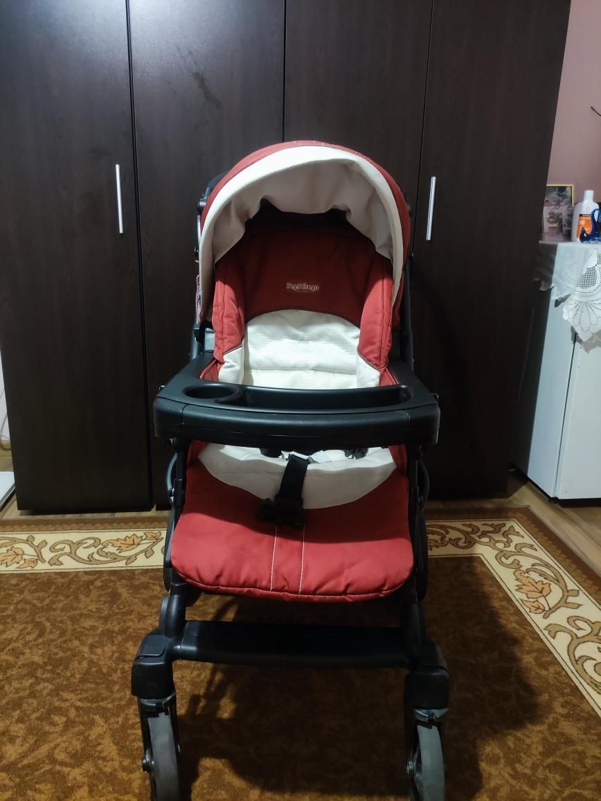 Бебешка количка peg perego