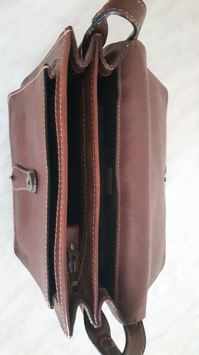 Geanta din piele naturala