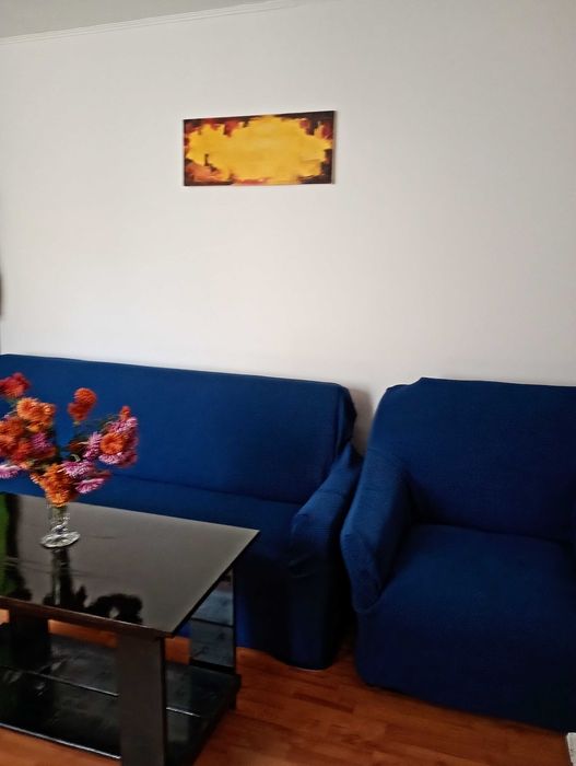 Închiriez apartament 3 camere