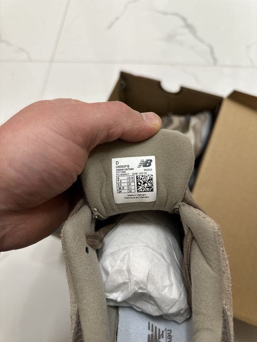 New Balance 9060 "Mushroom Brown"