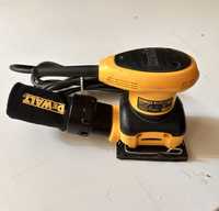 Slefuitor cu vibratii orbital DEWALT D26441