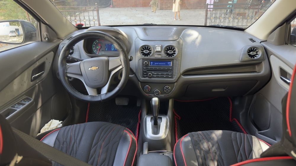 Cobalt 2020 год продаётся