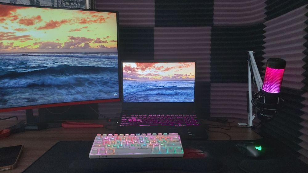 Ноутбук Asus TUF gaming A15 +мышка, коврик, подставка