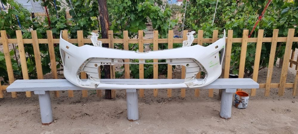 Камри 55 бампер передный