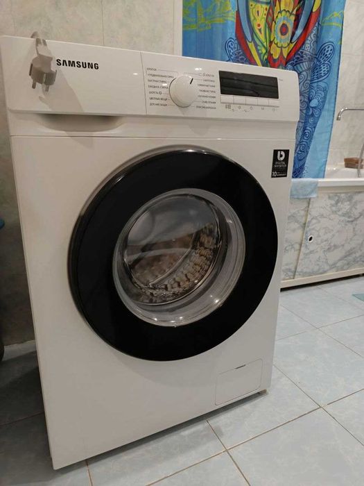 Продам стиральную машину samsung  в отличном состоянии