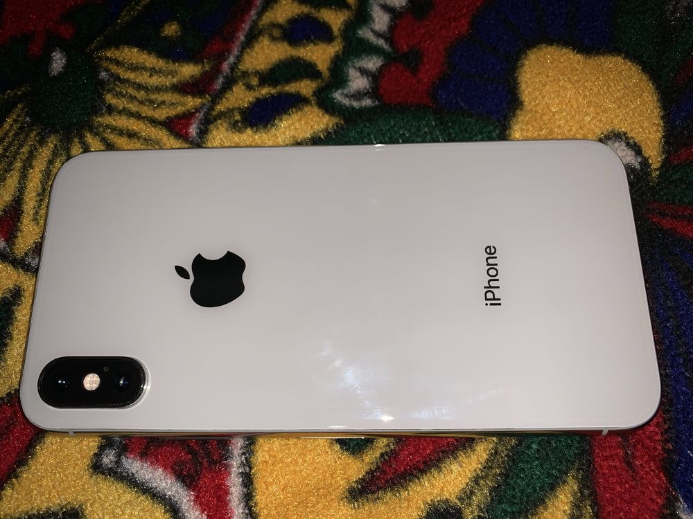 Iphone xs 64Gb 75%yomkist xolati ideal